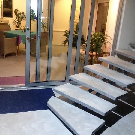 Leut دراسنيتش