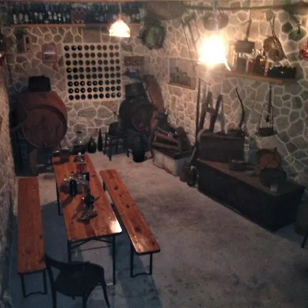 Leut Apartment